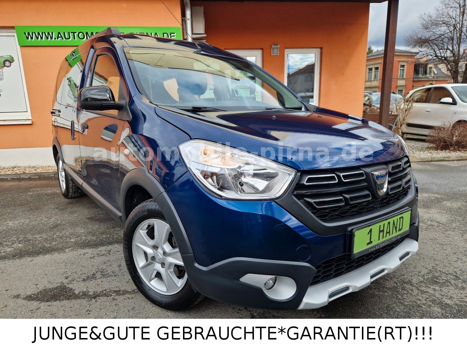 Dokker Stepway Celebration TCe 115 NAVI/SHZ/AHK